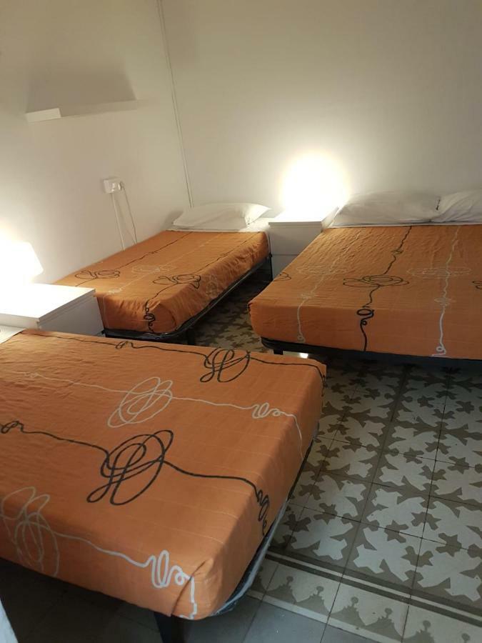Sleeping Inn Барселона Экстерьер фото