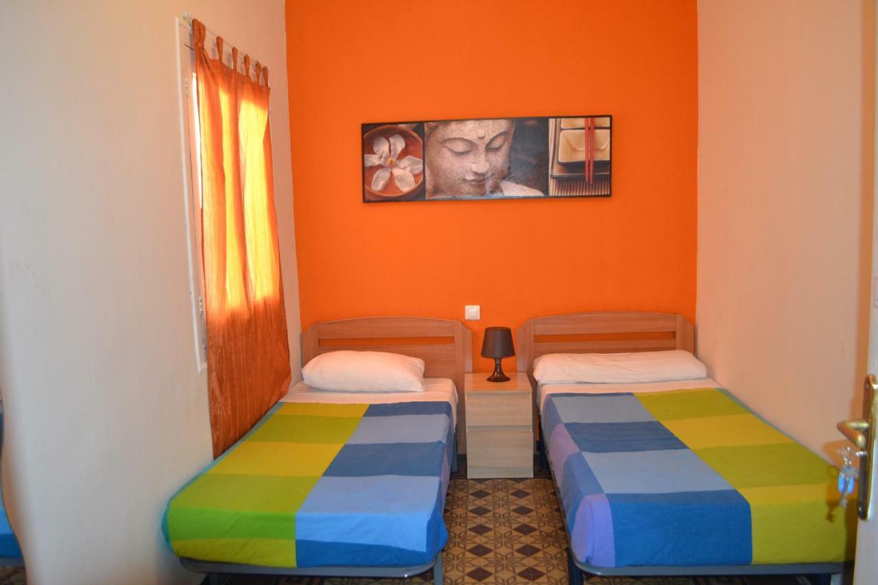 Sleeping Inn Барселона Экстерьер фото